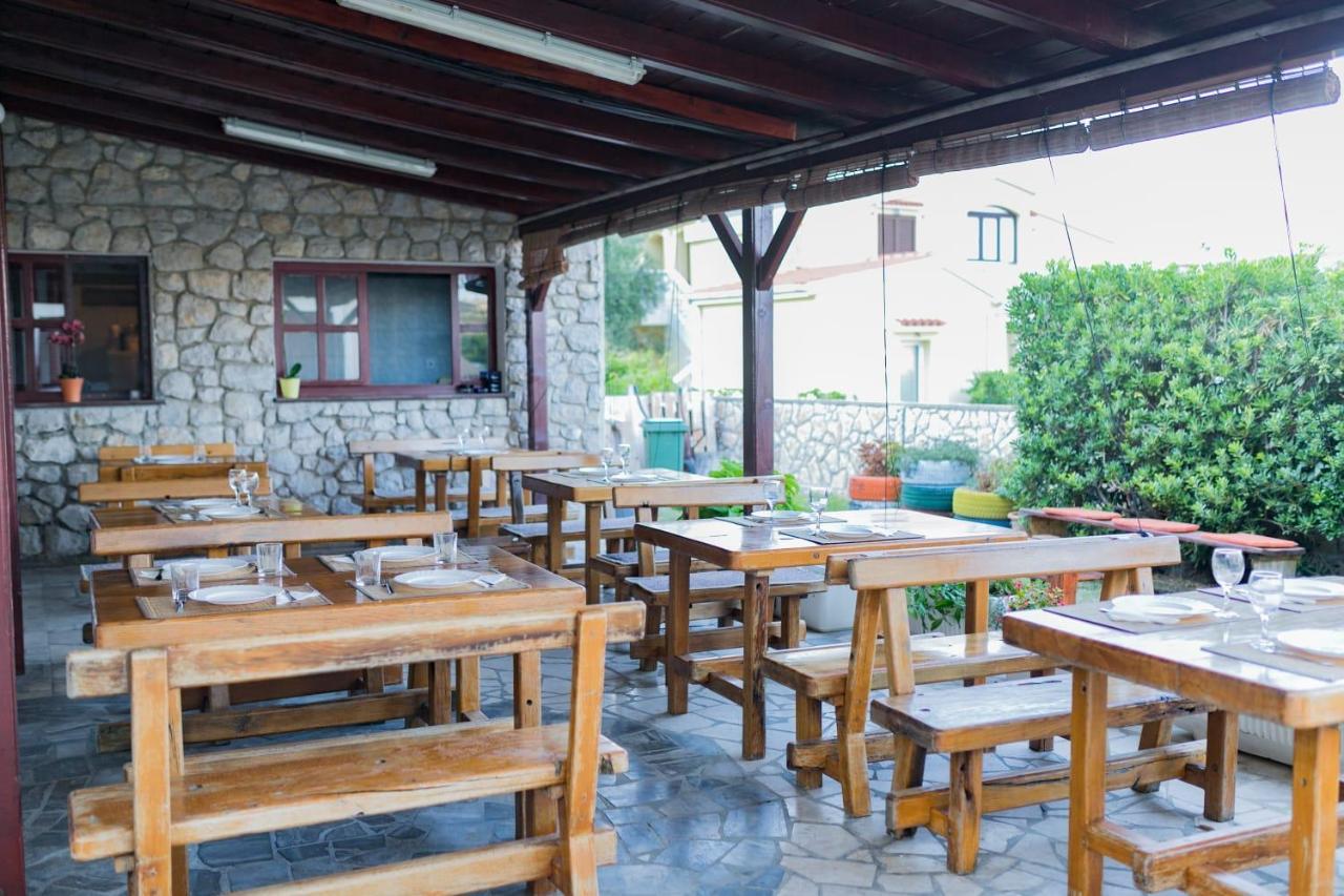 Mb Bed&Breakfast Pag Town Bagian luar foto