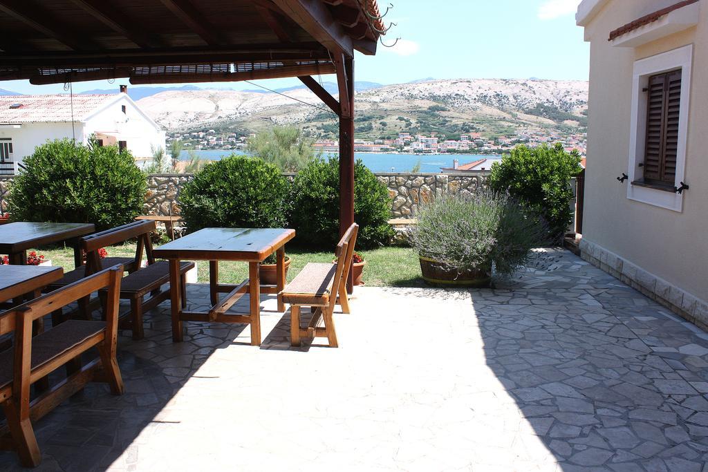 Mb Bed&Breakfast Pag Town Bagian luar foto