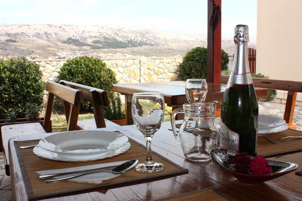 Mb Bed&Breakfast Pag Town Bagian luar foto